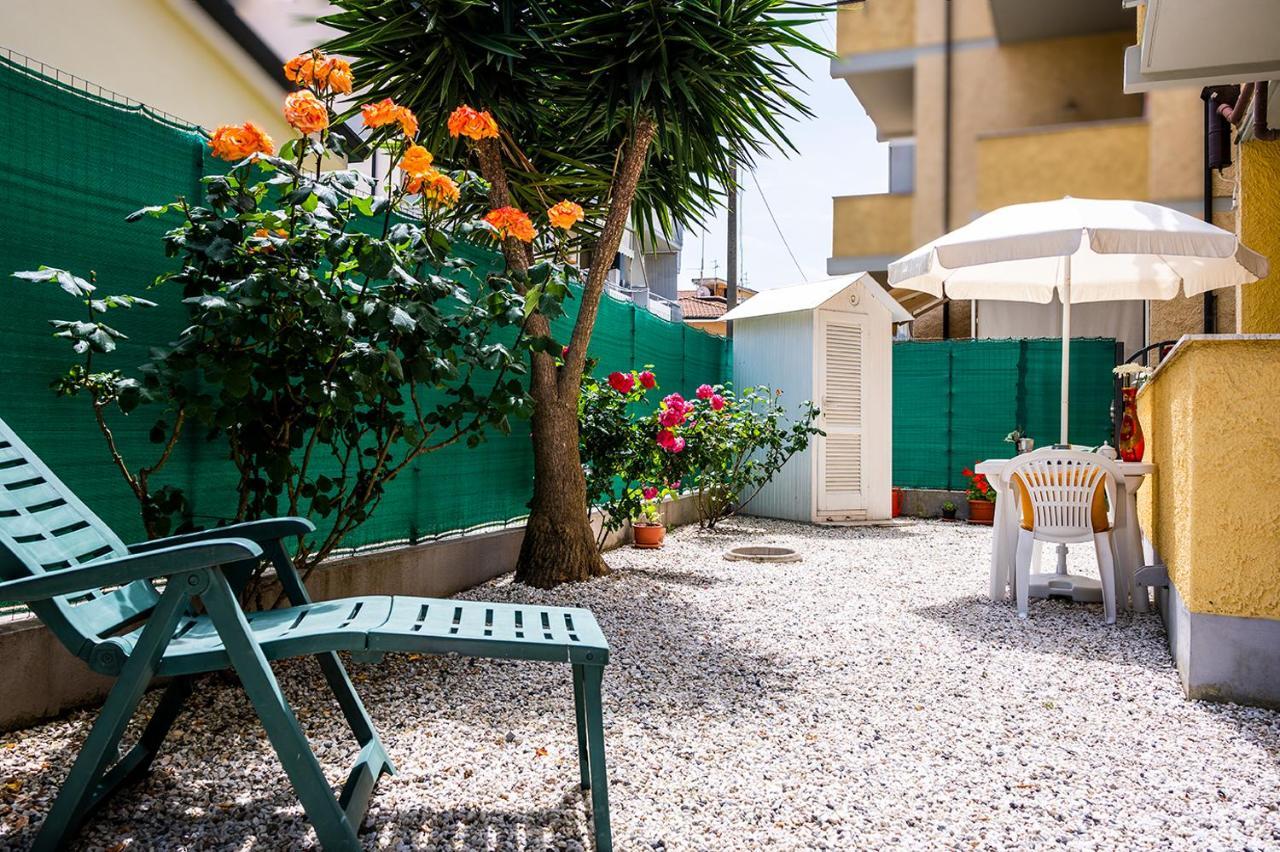 Appartamento di Elizabeth Viareggio Esterno foto